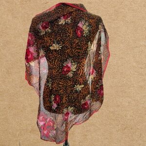 Vintage Adrienne Vittadini floral & animal print scarf. 100% silk 30x30
